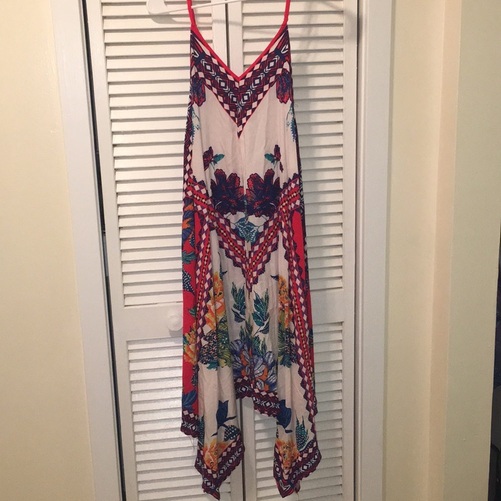 Super cute flowwy dress
